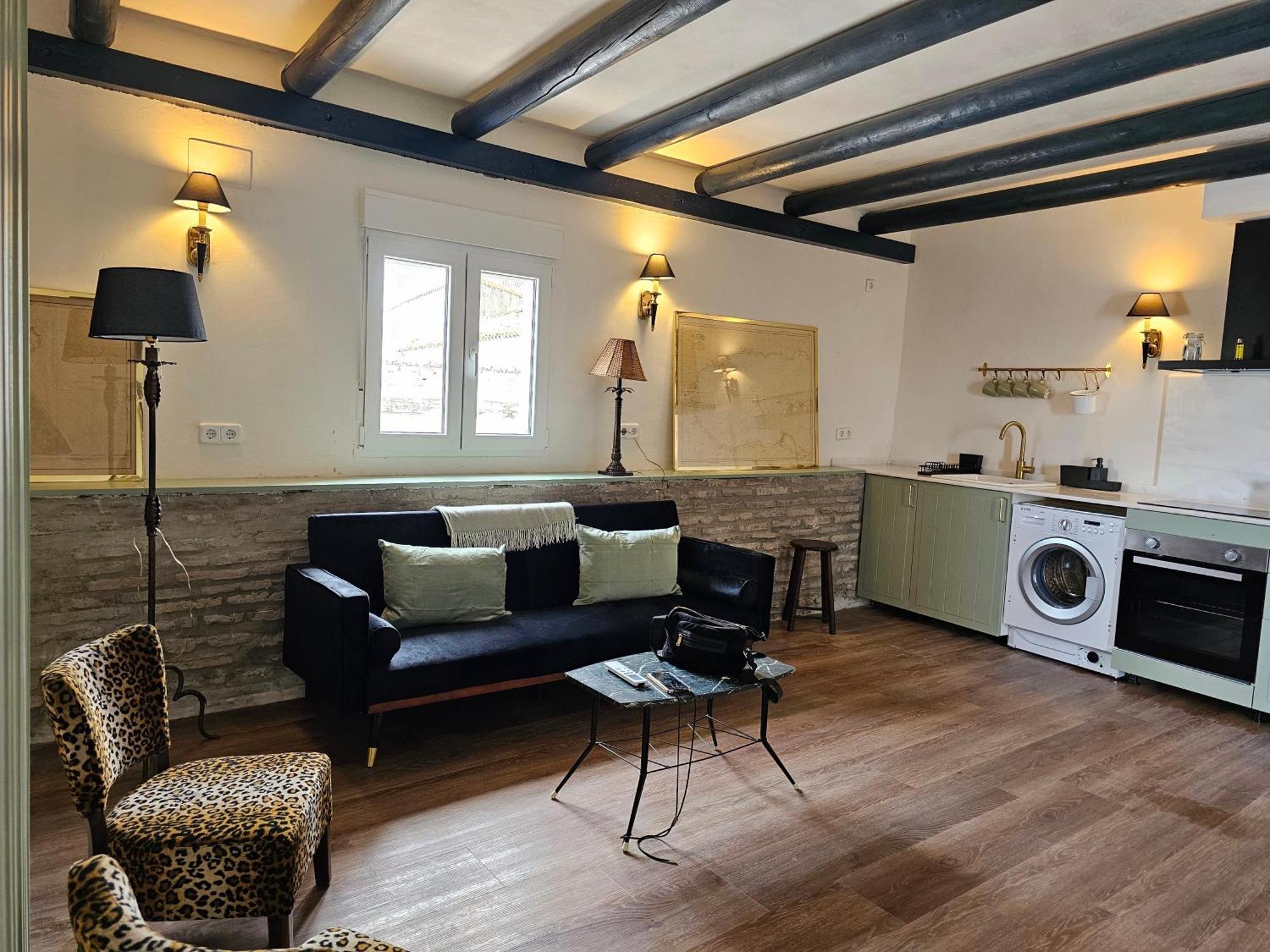 Apartamentos Gaviota Valencina de la Concepción الغرفة الصورة